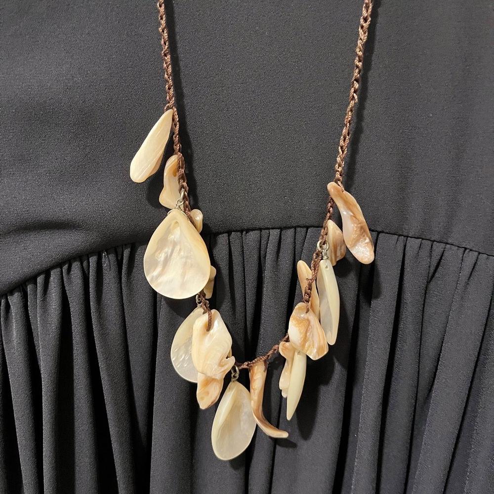 J Jill Beautiful Multi-Shell Necklace